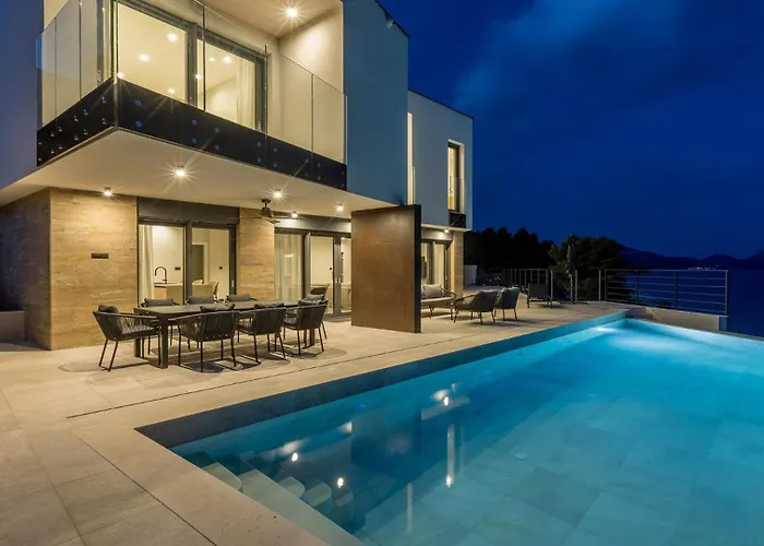 Mare Peljesac - Luxury Seafront Retreat With Infinity Pool *