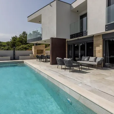 Villa Mare Peljesac - Luxury Seafront Retreat With Infinity Pool